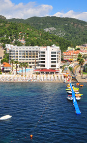Golden Rock Beach Hotel