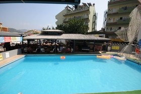 Grand Villa Sol Apartments