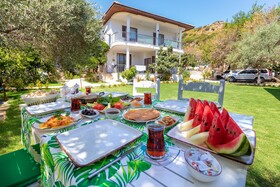 Hanim Pinar Selimiye