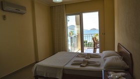Kaju Rooms