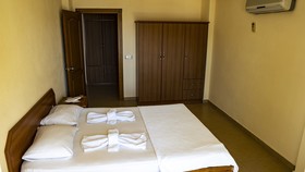 Kaju Rooms