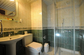 Mert Seaside Hotel