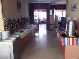 Oasis Hotel & Apartments