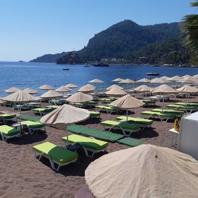 Oba 09 Restaurant & Motel & Beach