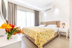 Princess Kinli Suites Hotel