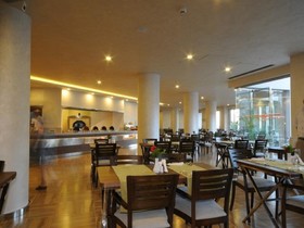 Sunrise Resort &SPA