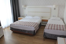 Yunus Hotel