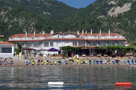 Zeybek Beach Hotel