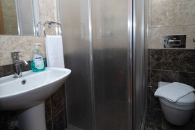 Akyaka Nehir Butik Otel
