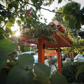 Akyaka Nehir Butik Otel