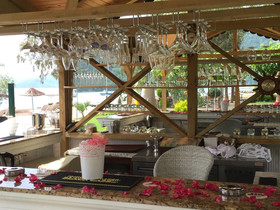 Mavi Yengec Restaurant & Bungalows