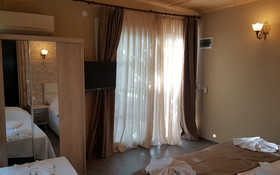 Mavi Yengec Restaurant & Bungalows