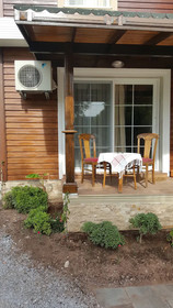 Mavi Yengec Restaurant & Bungalows