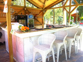 Mavi Yengec Restaurant & Bungalows