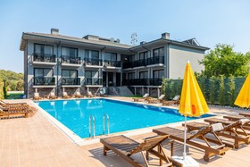 Deniz Otel