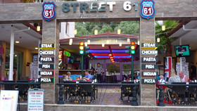 Street 61 Studio Hotel