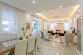Villa Mina