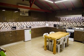 Yaprak Hotel
