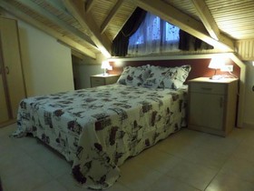 Yaprak Hotel