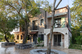 Zigo's Hotel