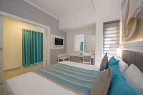 TUI BLUE Tropical
