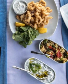Maya Bistro Hotel Beach