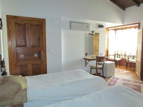 Amazon Petite Palace