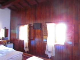 Amazon Petite Palace