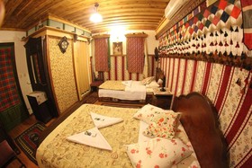 Homeros Pension & Guesthouse