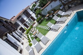 Livia Garden Hotel