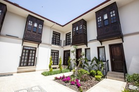 Livia Garden Hotel
