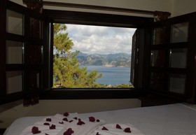 Loca Boutique Hotel