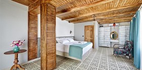 Fi Light Solto Boutique Beach