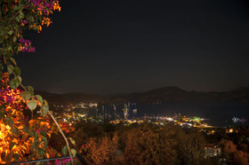 Swan Lake Boutique Hotel