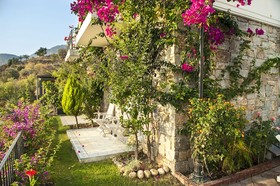 Swan Lake Boutique Hotel
