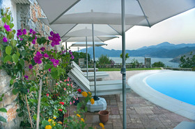 Swan Lake Boutique Hotel