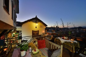 Sihirbazin Evi