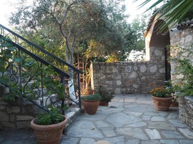 Bahab Guest House
