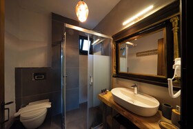 Kikonia Art & Suites
