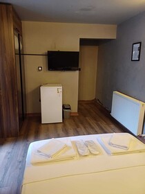 Elia Otel Urla