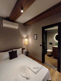 Elia Otel Urla