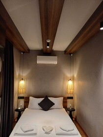 Elia Otel Urla