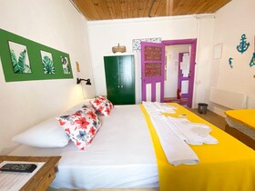 Mell10 House
