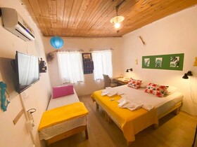 Mell10 House