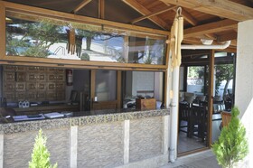 Ford Hotel