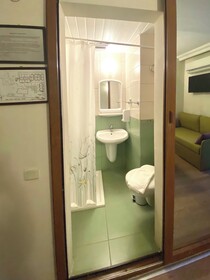 Ford Hotel