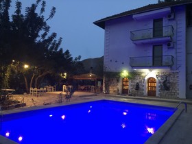 Swiss Eviniz Hotel