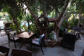 Anik Hotel