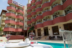 Yaman Life Hotel