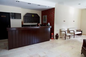 Yaman Life Hotel